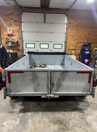 REFURBISHED BRI-MAR 5,000lb cw, 3500lb per axle, Dump Trailer, Motorized Lift, Double Axle, 4 tires, Galvanized steel (r