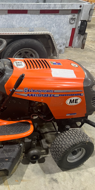 USED Orange Husqvarna YTH1542XP riding lawn tractor, 42 inch. Hydrostatic transmission.